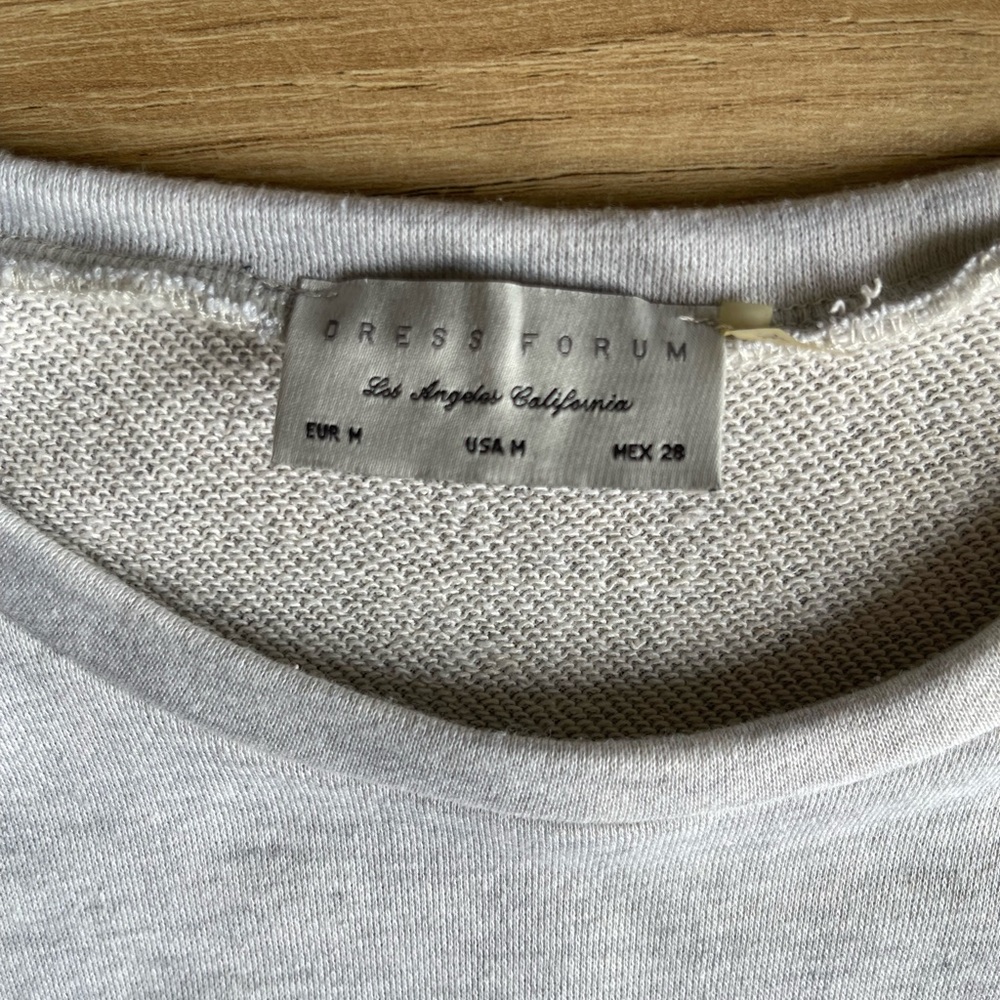 Dress Forum - Light Gray Knit Sweatshirt with Tassel Detail - Size M - Picture 7 of 8